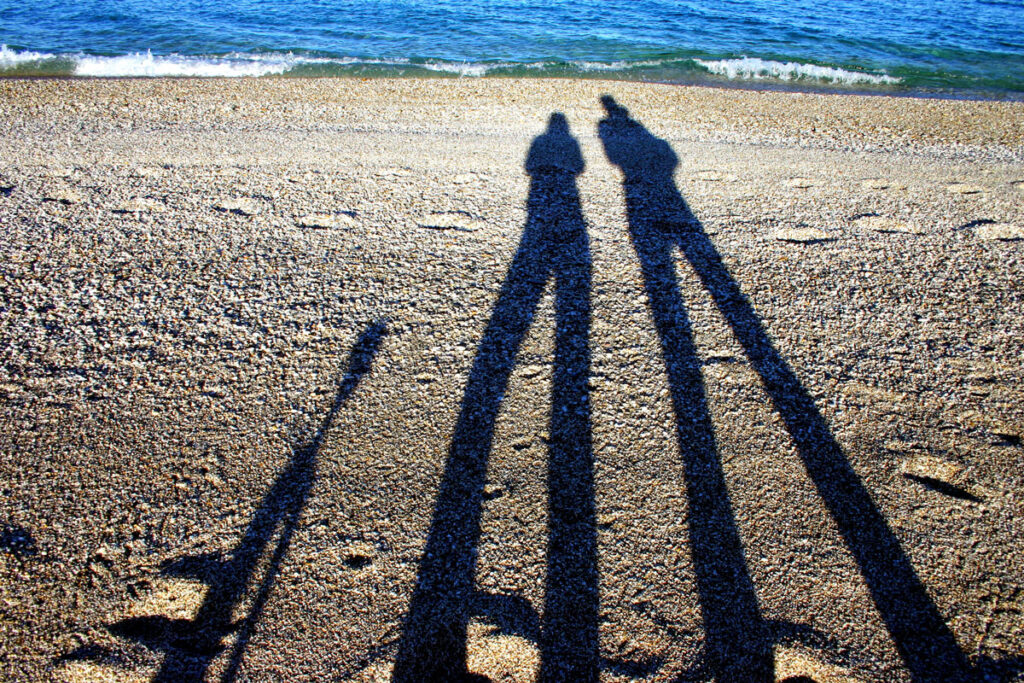 Strand in der Nebensaison in Spanien.